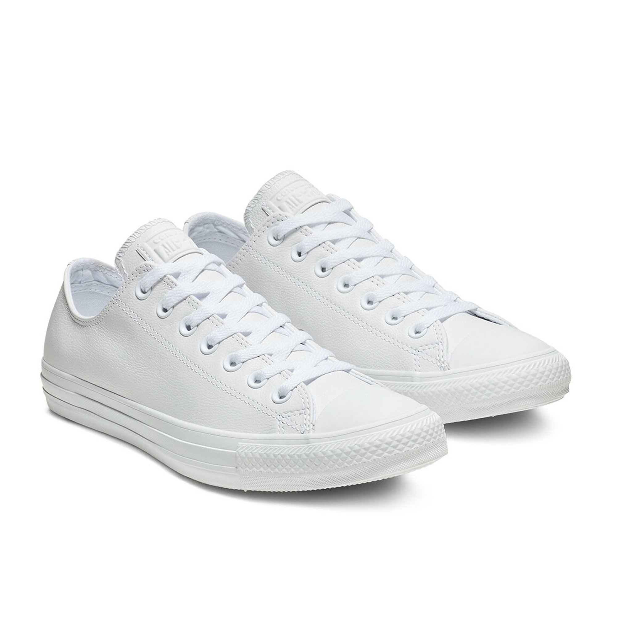 White low. Converse Chuck Leather White. Converse all Star Chuck Taylor Leather White. Кеды Converse Chuck Taylor all Star Leather. Unisex-Converse-Chuck-Taylor-all-Star-Leather-Low-Top-White-mono-136823-white0.